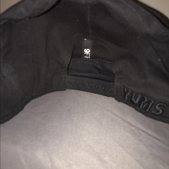 DALLAS MAVERICKS YUMS EDITION SNAPBACK - Picture 4 of 4